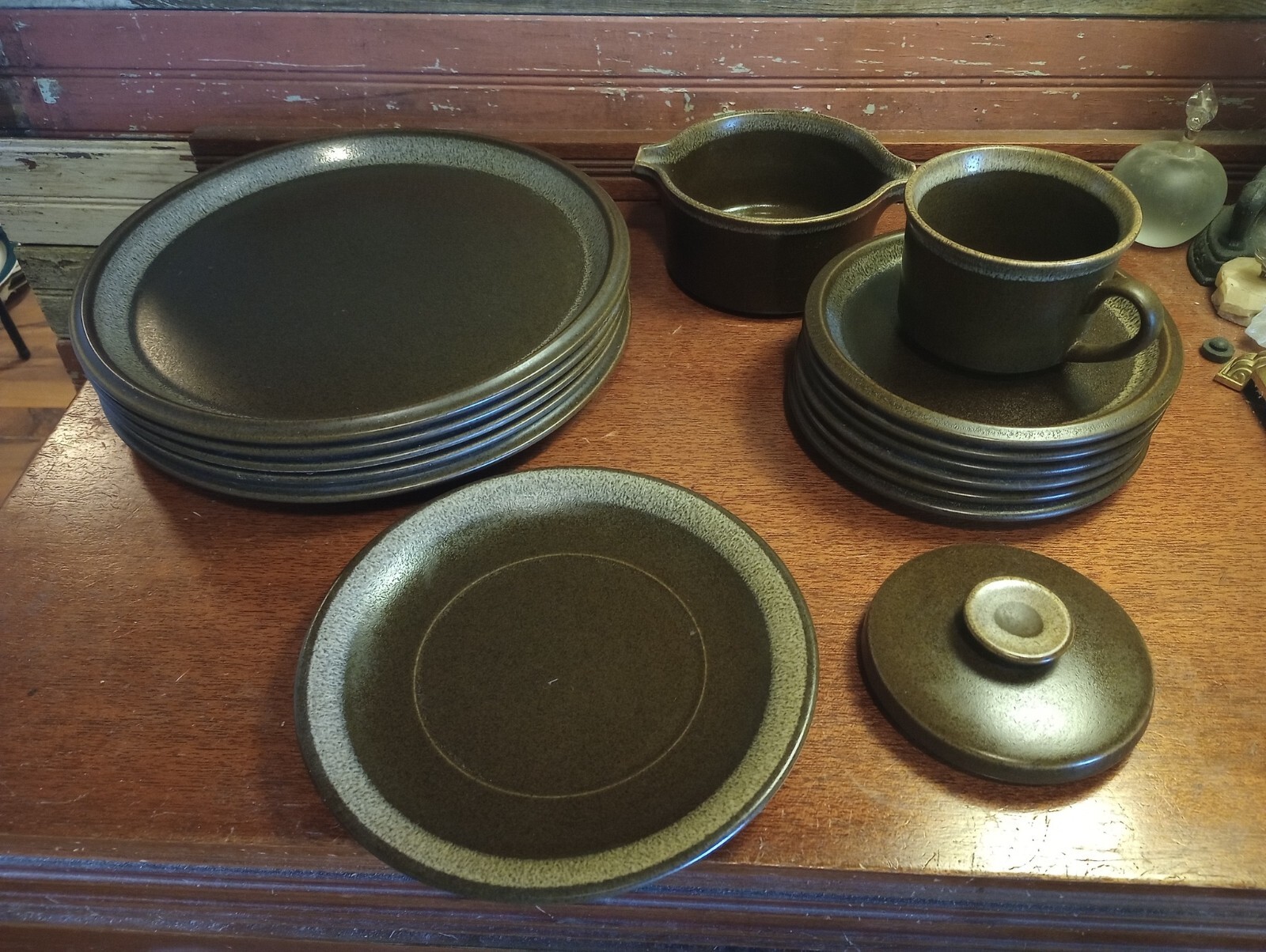 Mikasa Ultima Plus F2000 ~ Oven To Table ~ Japan ~ 15 pc