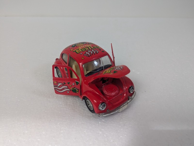 VÃ©Hicule Miniature : Volswagen New Beetles 