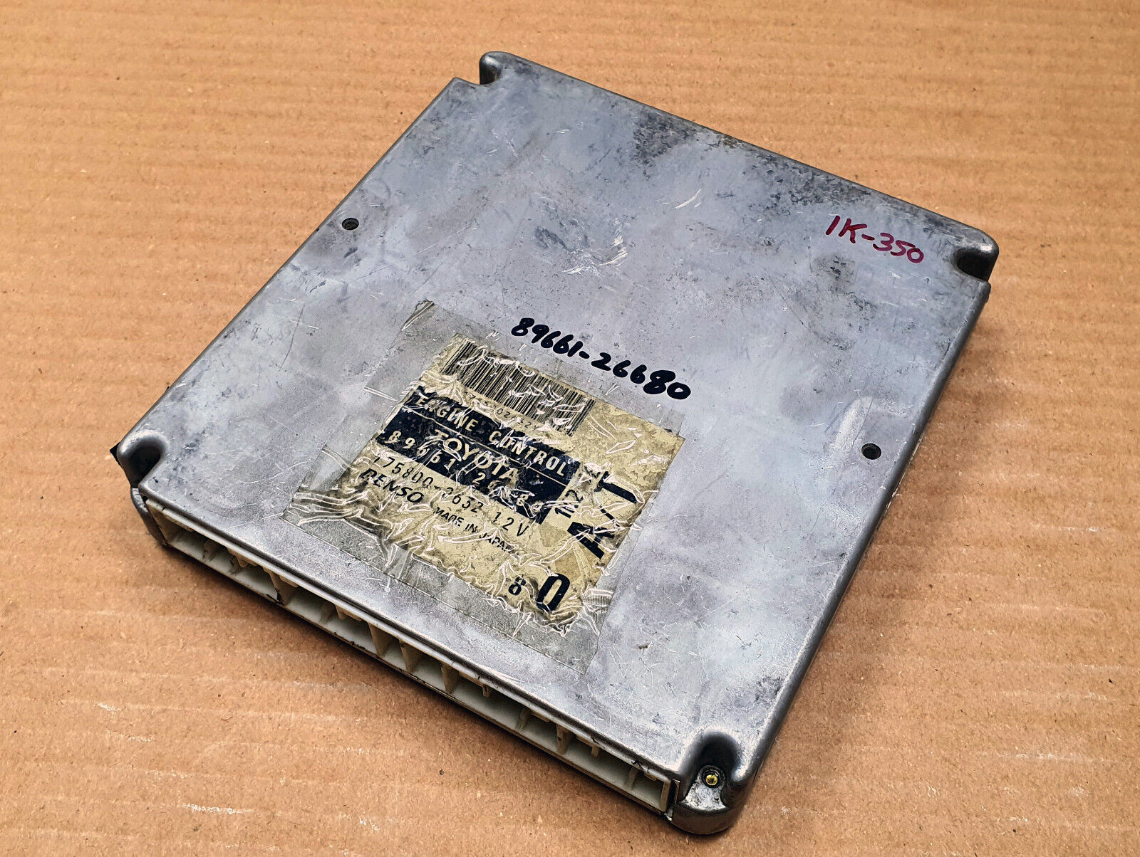 TOYOTA HIACE 89661-26680 1KZ-TE A/T ENGINE CONTROL UNIT ECU TOYOTA HIACE 89661-26680 1KZ-TE A/T ENGINE CONTROL UNIT ECU