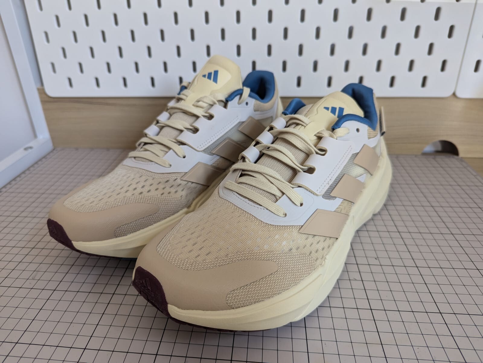 US11 - adidas Adistar 2.0 New York Together ID1724 | eBay