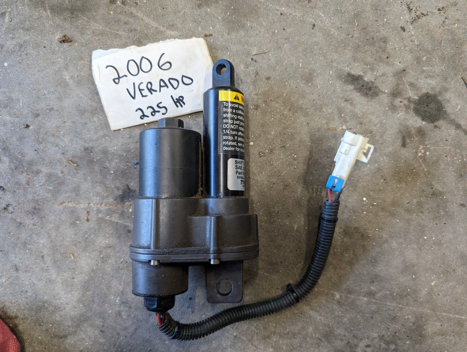 Mercury Verado Shift Actuator Clean OEM 8M0124413 200 225 250 275 300 350 Mercury Verado Shift Actuator Clean OEM 8M0124413 200 225 250 275 300 350