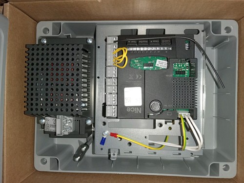 Foto dell'oggetto di un acquirente verificato