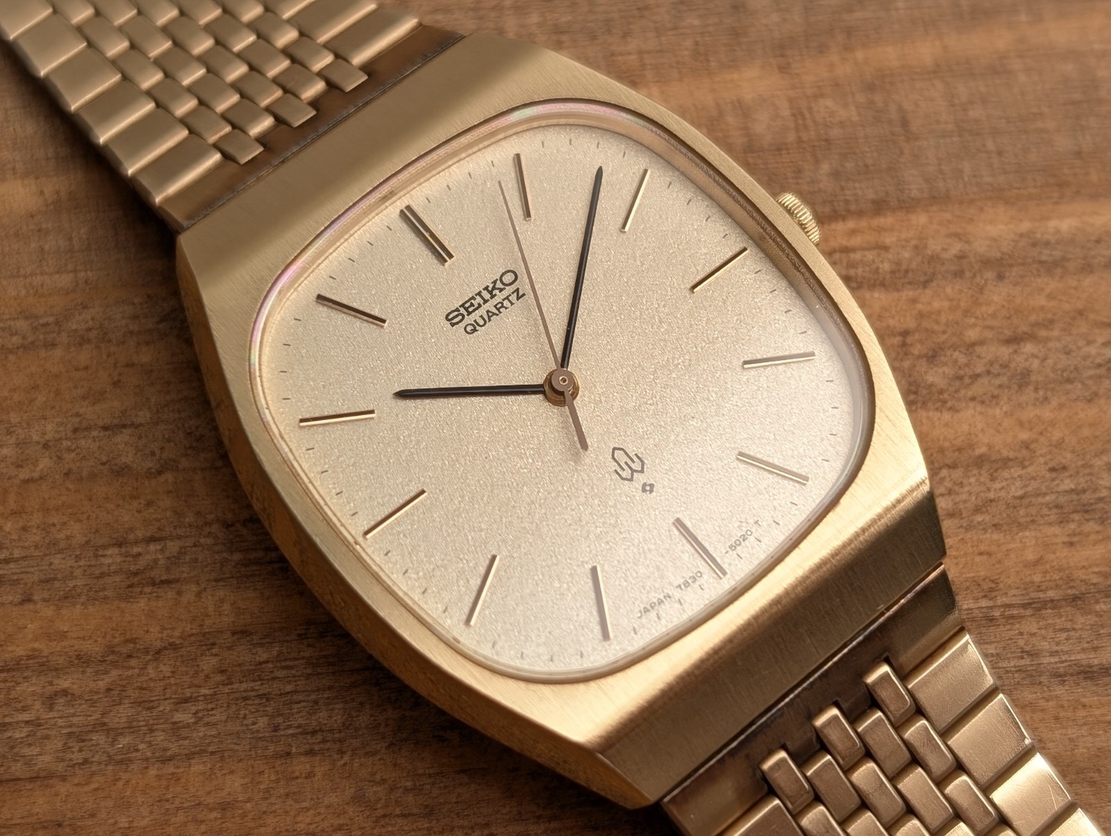 SEIKO QUARTZ 7830-5020 SUWA ヴィンテージ Seiko Quartz 7830-5020 Vintage Men's Watch SAL362KS6