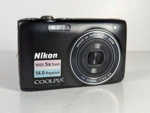 デジタルカメラ Nikon COOLPIX S3100 Amazon.com : Nikon COOLPIX S3100 14 MP Digital Camera with