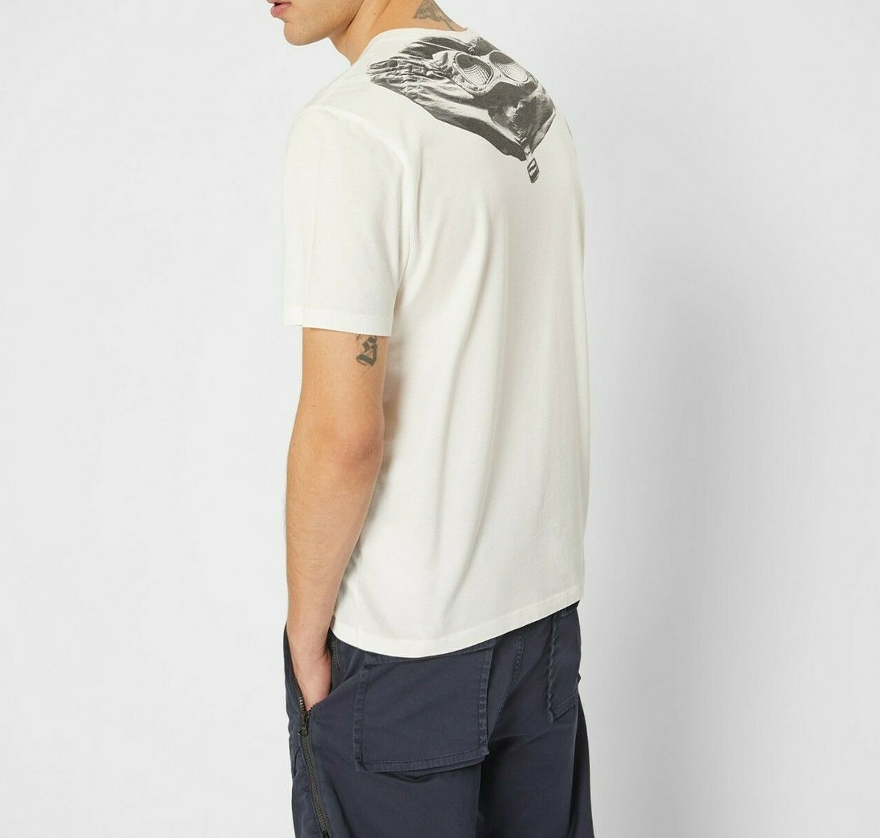 

Мужская футболка с принтом в очках CPCompany NEW AUTHENTIC Gauze White 08CMTS108A 005100W, C.P.Company 08CMTS108A 005100W