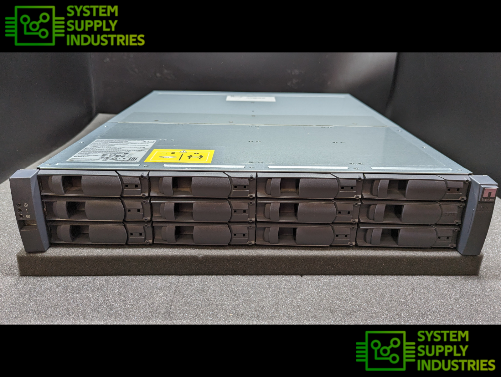 NetApp DS212C 12 Bay Disk Array NAJ-1502 - 2 x IOM12 Controllers