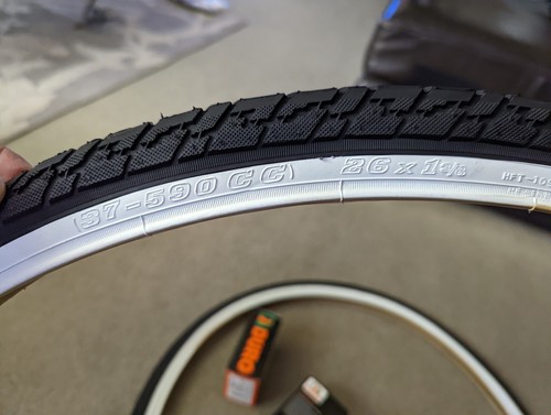 TWO (2) DURO BICYCLE TIRES 26X1&3/8 (37-590) WHITEWALLS & TUBES