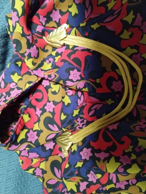 Foto dell'oggetto di un acquirente verificato