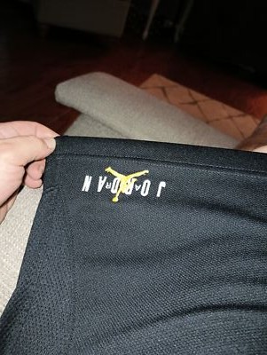 Foto dell'oggetto di un acquirente verificato