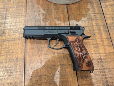 Zib Holz-Griffe Für CZ 75 / CZ 85 / SP-01 – Handgefertigt Aus Walnuss, Präzise Laserschnitt