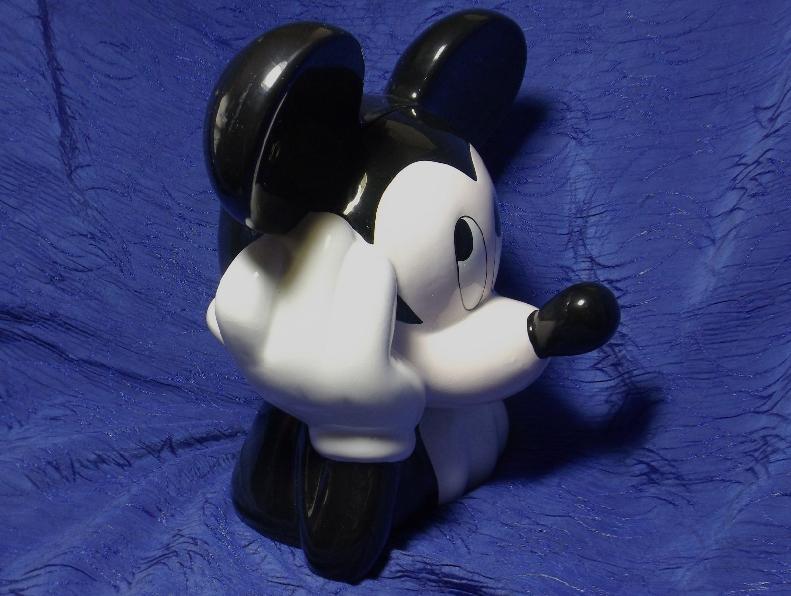 Disney Mickey Mouse Cookie Jar Ceramic
