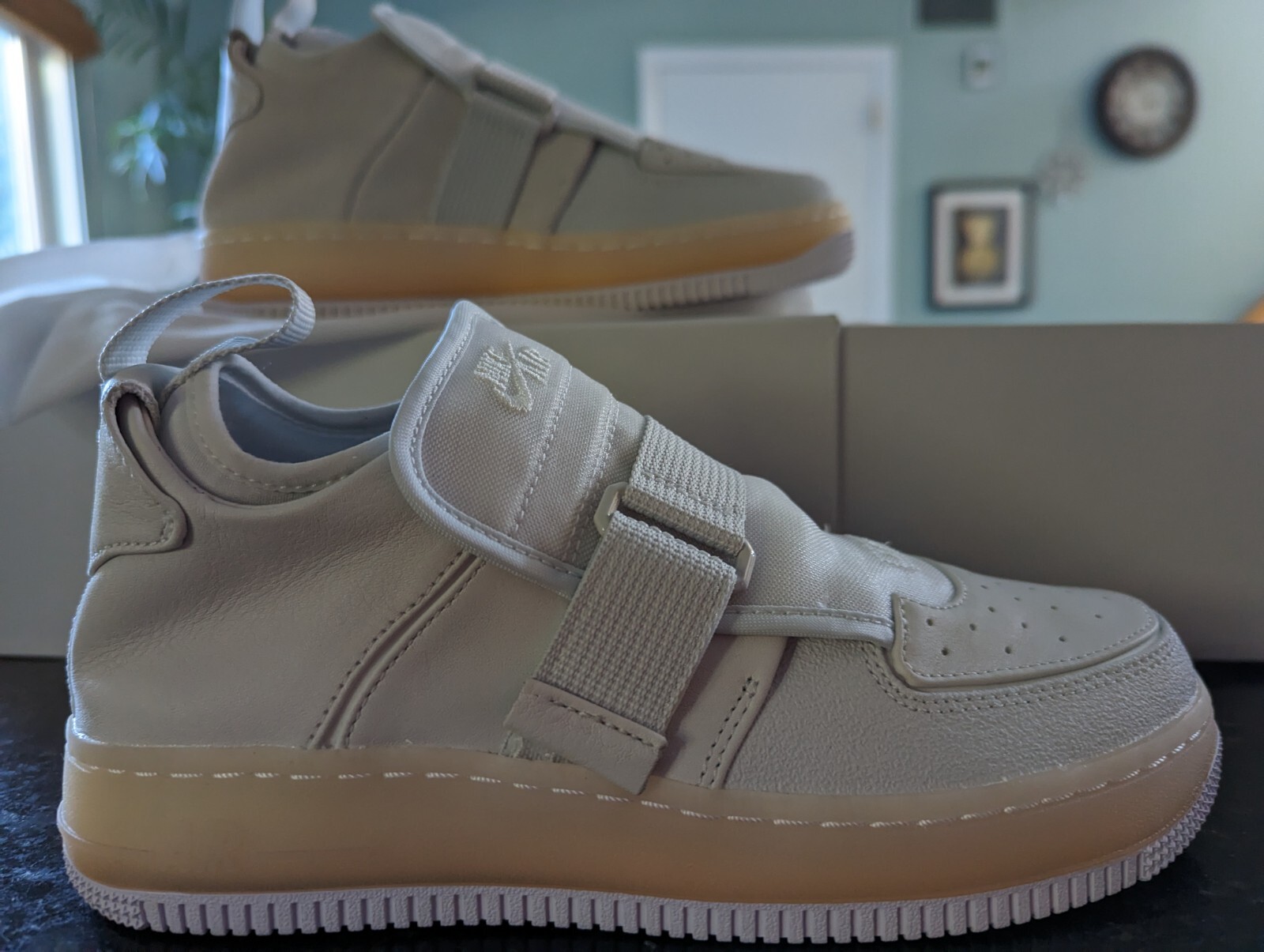 nike af1 explorer white