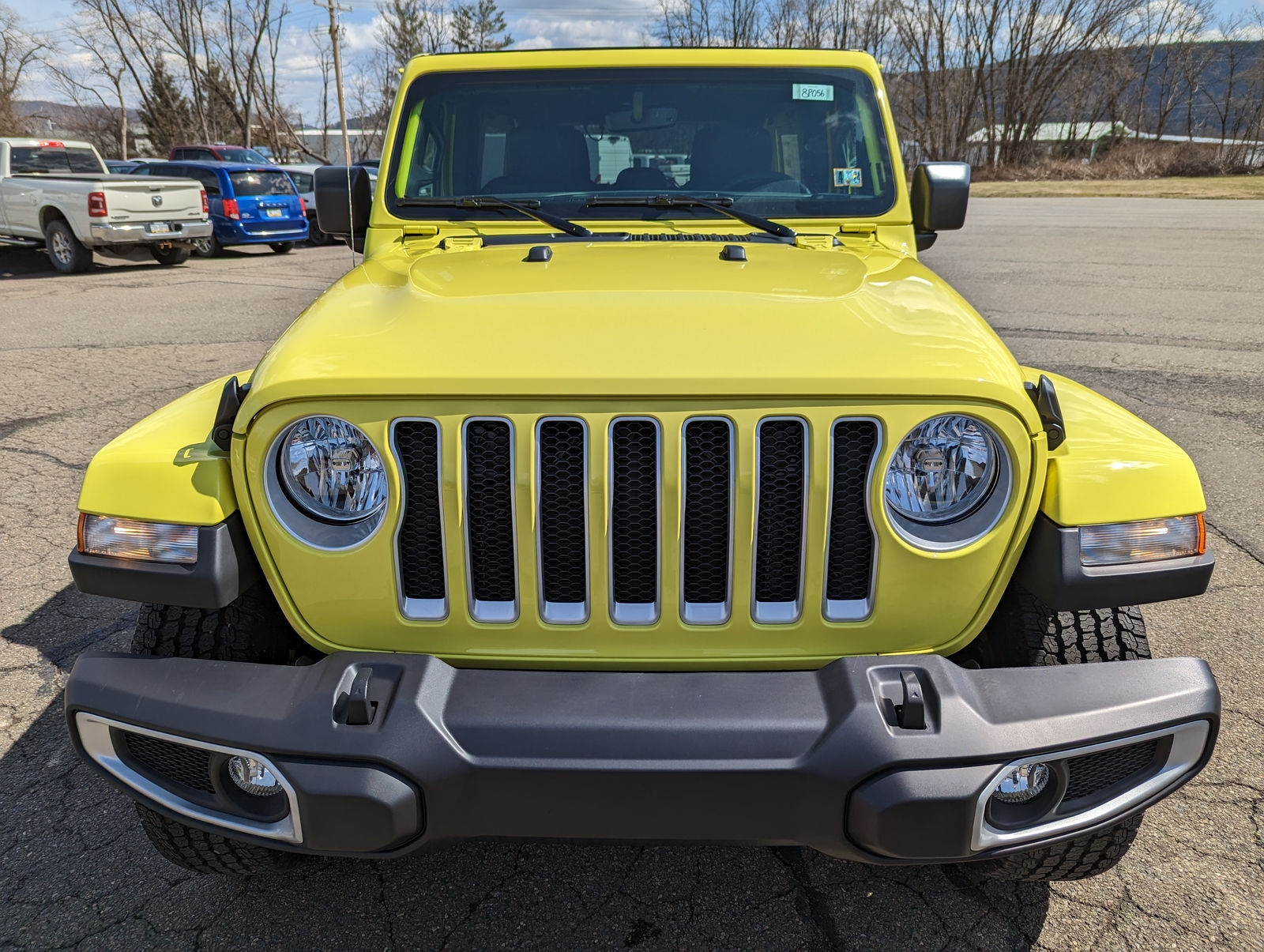 2023-jeep-wrangler-sahara-sky-one-touch-power-top-high-velocity-clear