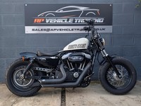 2014 Harley-Davidson SPORTSTER FORTY-EIGHT BOBBER XL1200X Vivid black (14MY) Pet