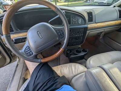 image 5 of interior