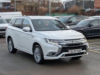 2019 Mitsubishi Outlander 2.4h TwinMotor 13.8kWh 4h CVT 4WD Euro 6 (s/s) 5dr EST
