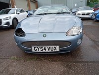 CAT N JAGUAR XK8 CONVERTIBLE