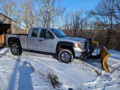 Owner 2013 GMC Sierra 2500 Grey 4WD Automatic K2500 HEAVY DUTY