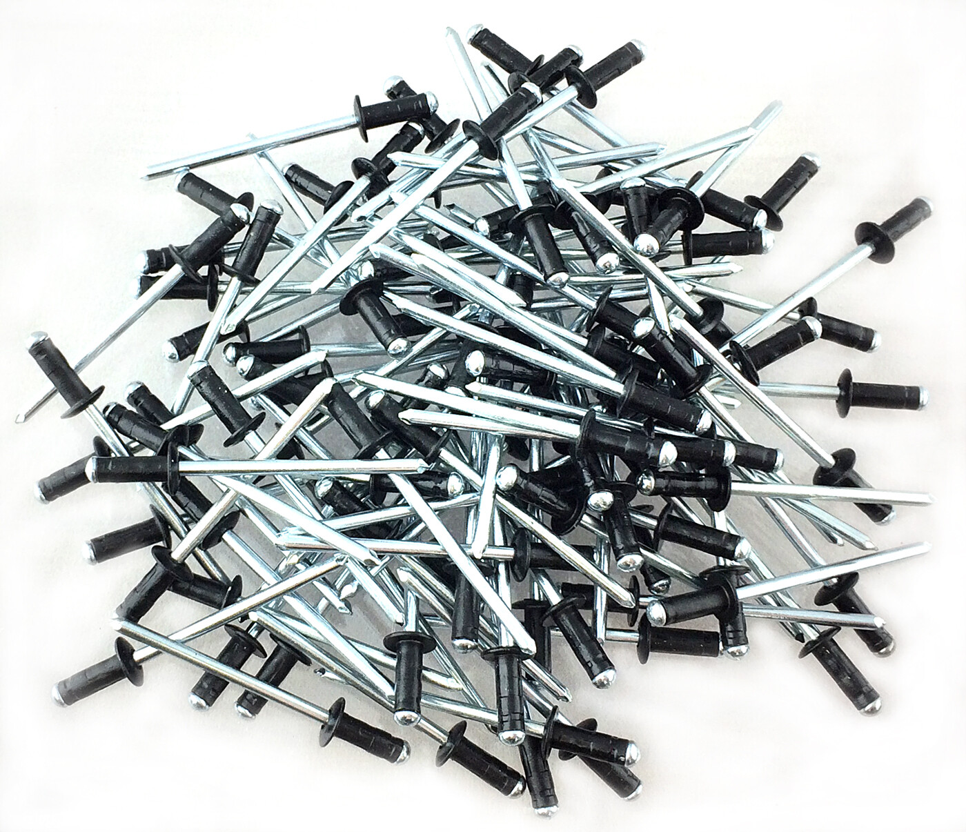 100 1/8" Black Aluminum Pop Rivets Up TO 1/4" Grip Range 2095 eBay