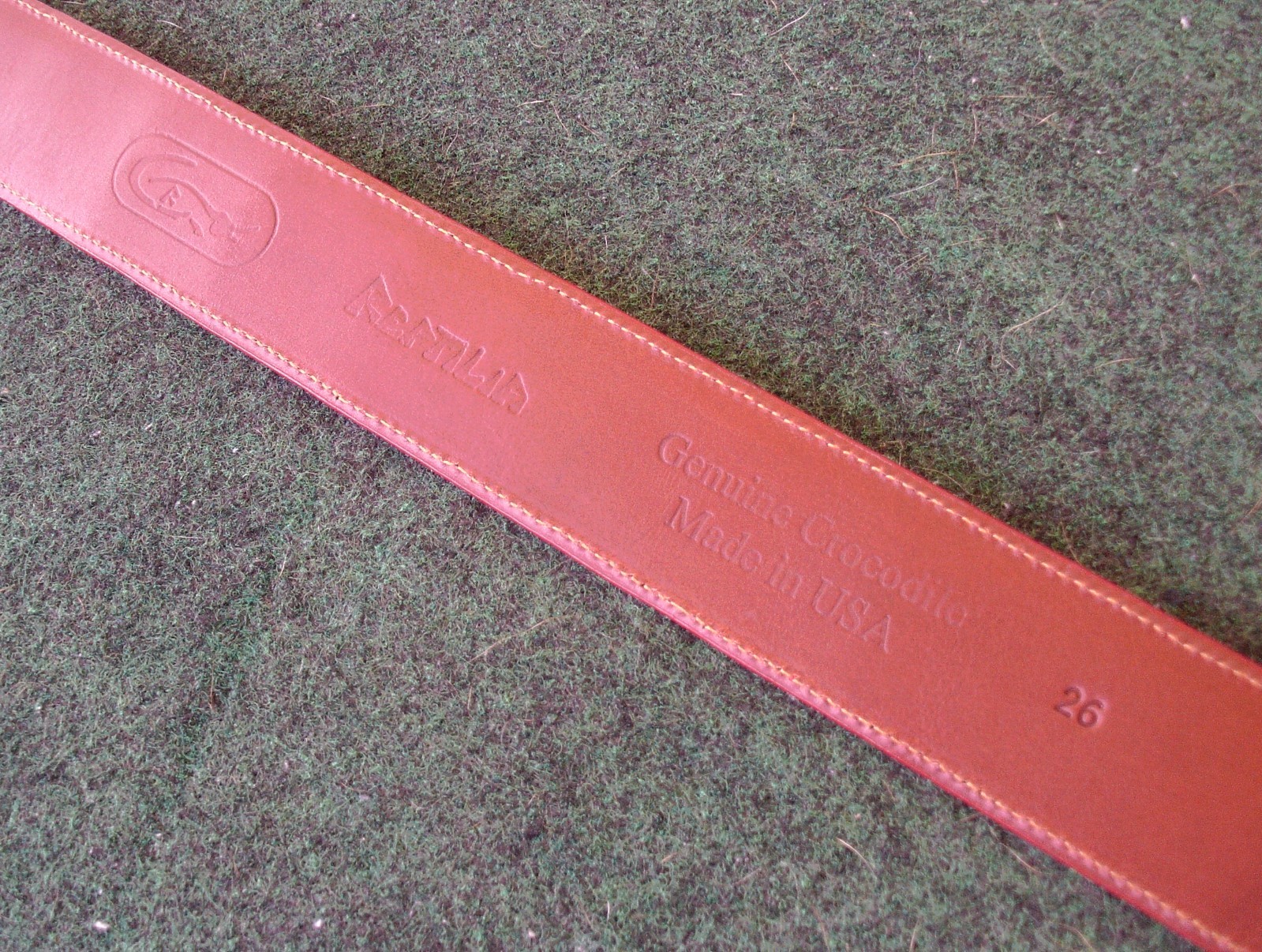 Cincture Silver Belt Buckle & Red Reptilia Crocodile Belt Womens Size 26 Leather