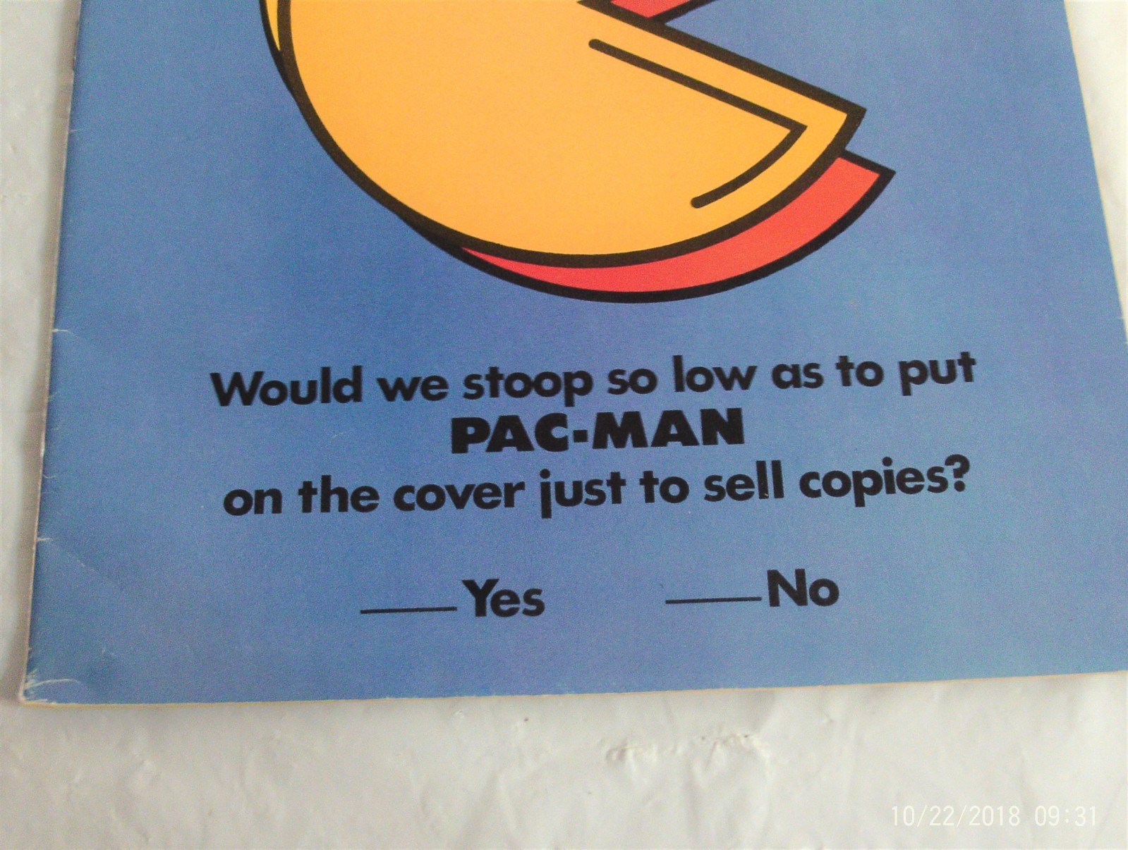 VINTAGE 1980'S PACMAN MS PACMAN  ***  BANANAS MAGAZINE  ***  ULTRA RARE !!!!!