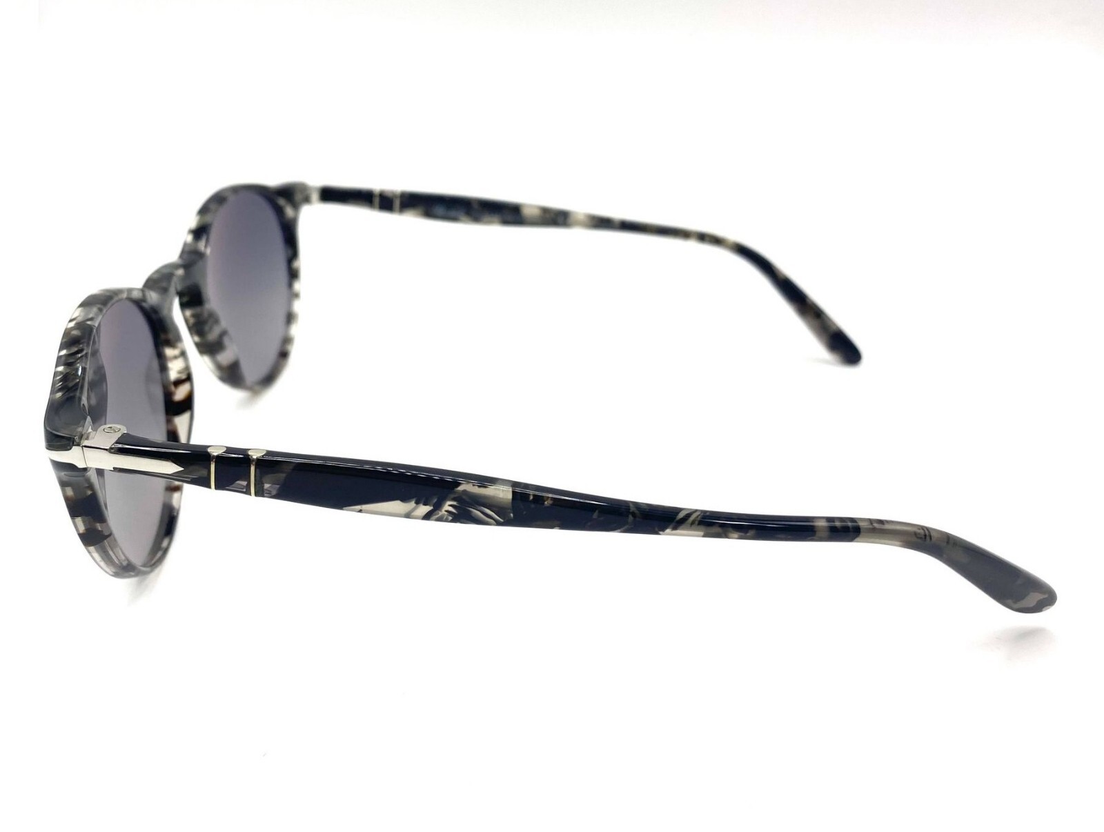 Pre-owned Persol Po3092sm Sunglass 9057/m3 Grey Tortoise/polarized Gradient Grey Lens 50mm In Gray