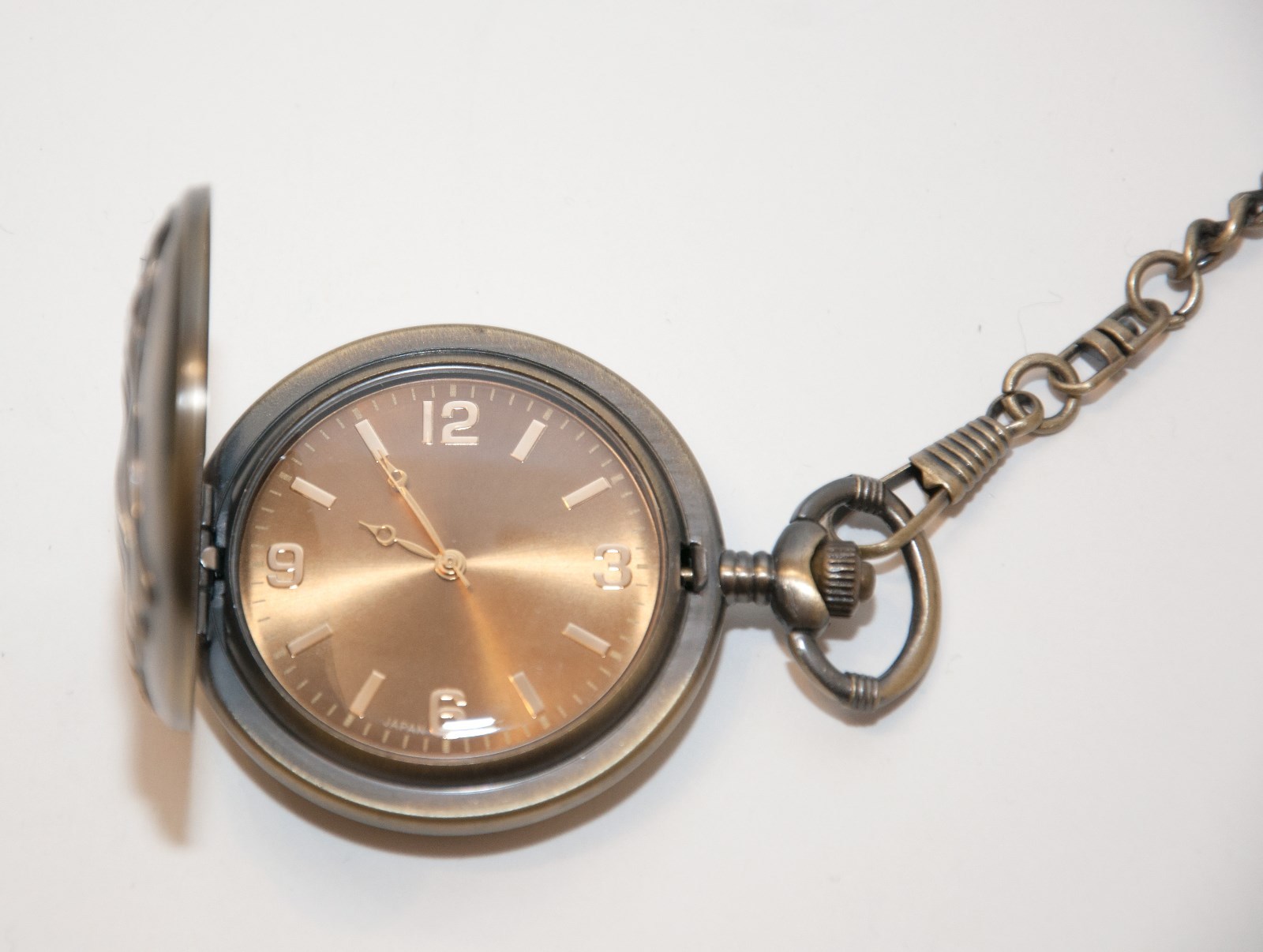 Men's American Flag Patriotic Pocket Watch.  Antique Finish. Very Attractive.