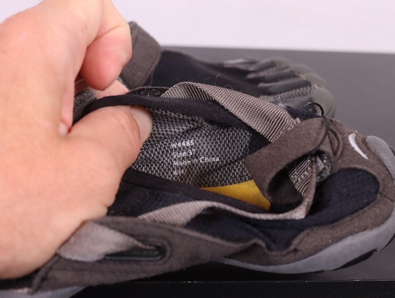 VIBRAM FIVEFINGERS Women's Size 37 Treksport Minimalist Shoes