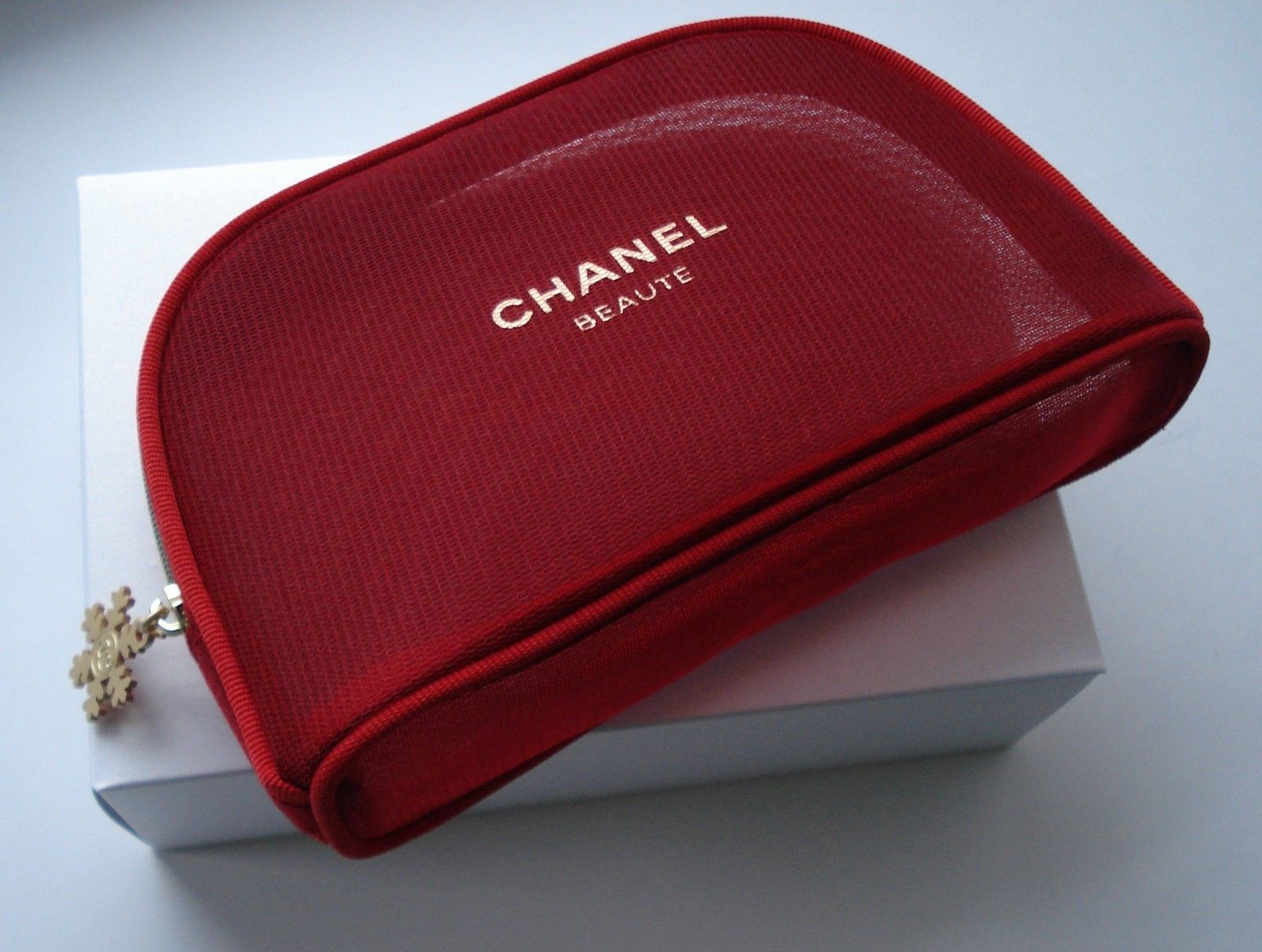 CHANEL Make-Up