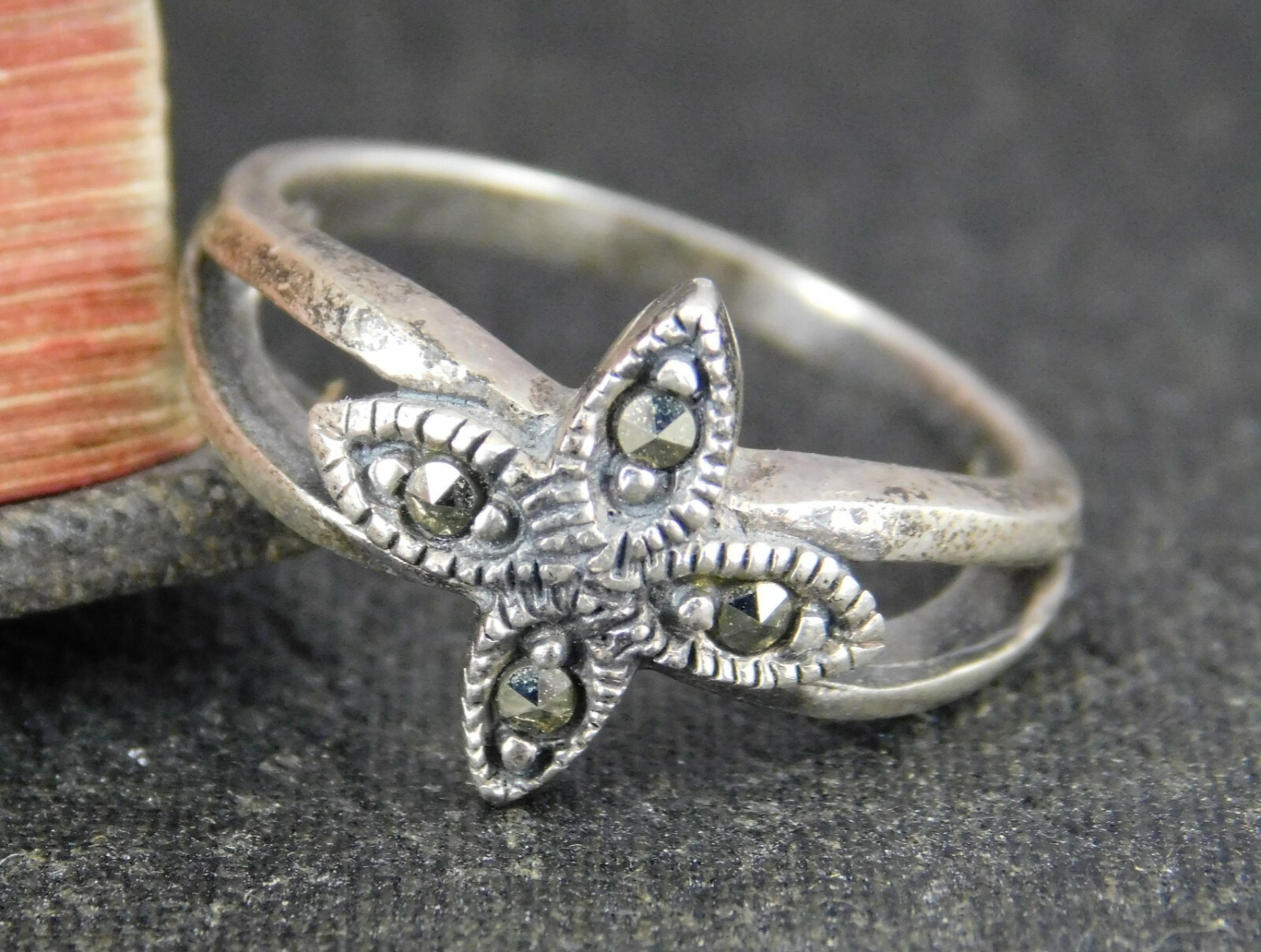 Vintage Signed CW 925 Sterling Silver & Marcasite Flower Vintage Signed CW 925 Sterling Silver & Marcasite Flower