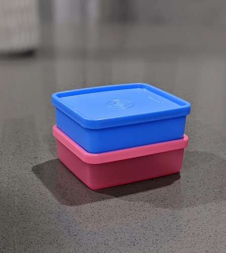 Tupperware１５リットルキーパー2個セット Tupperware15リットルキーパー2個セット - メルカリ