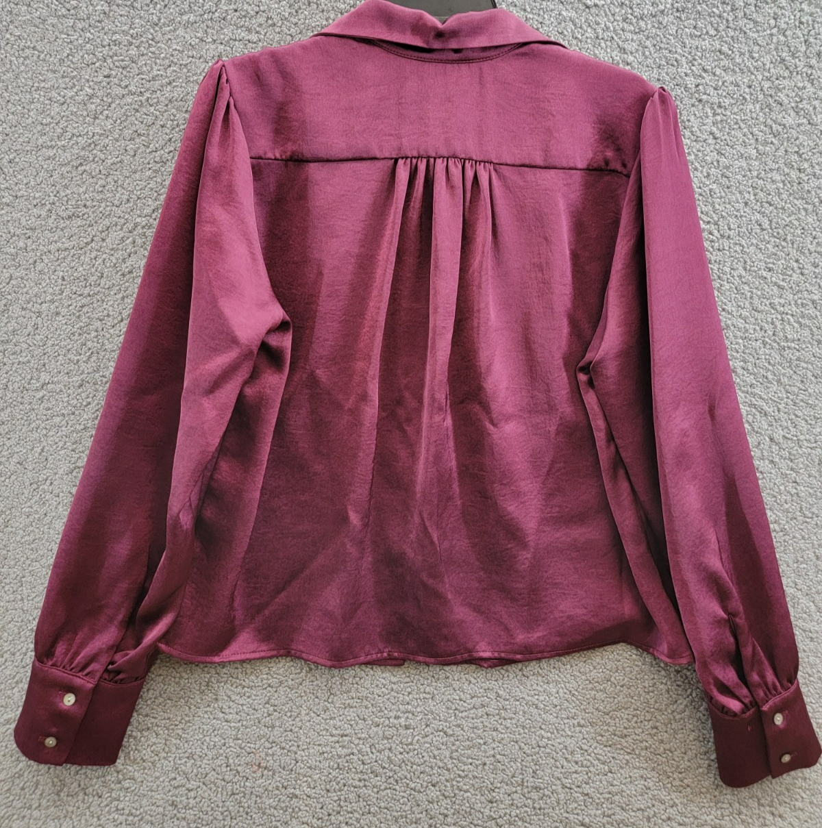 Karen Kane Shirred Blouse Women's L Wine Solid Collared Long Sleeve Button Front - Picture 10 of 16
