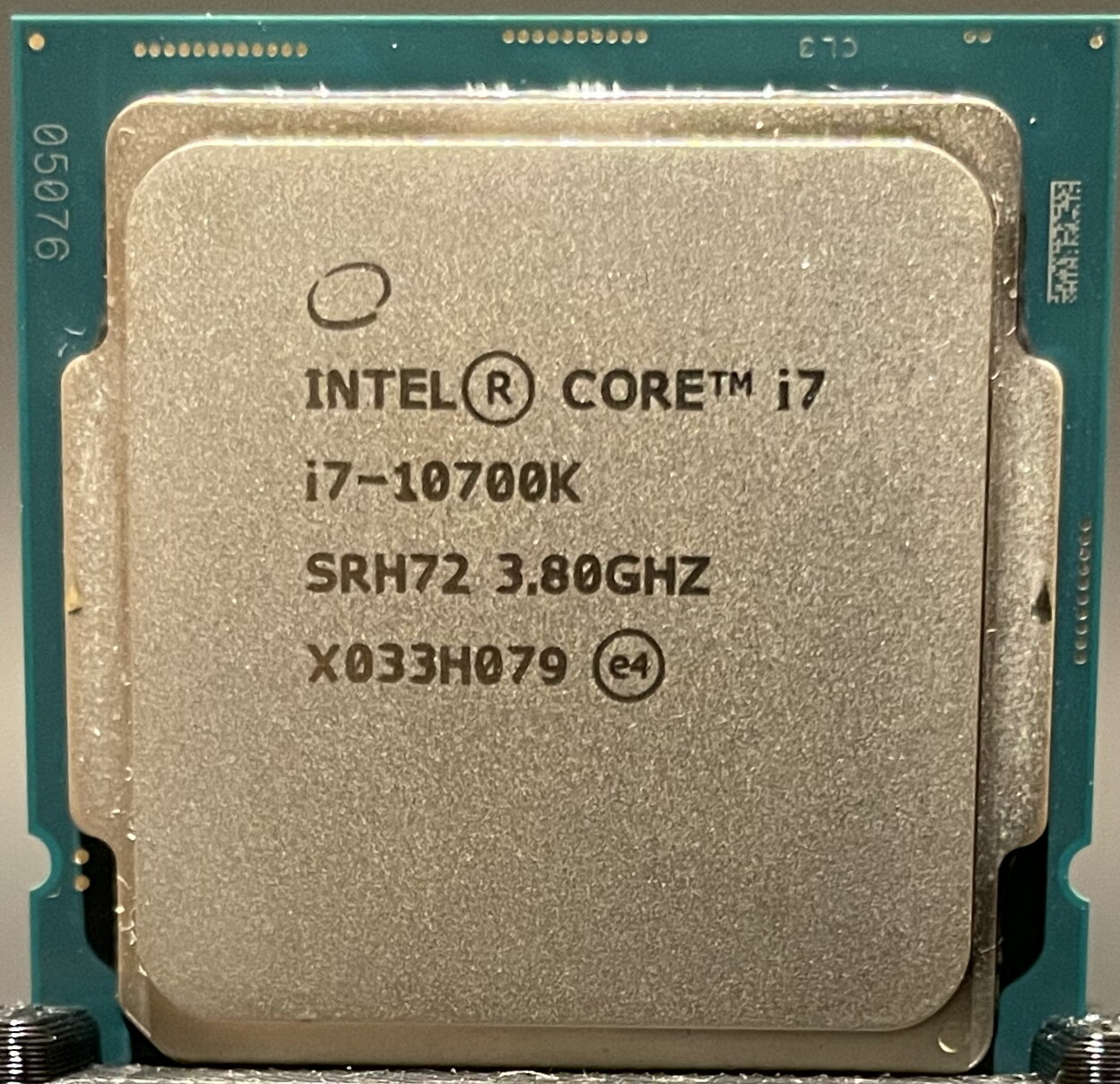 Процессор intel core i9-9900kf lga1151-v2. Intel core i9-9900kf. Core i5 9600kf. Процессор intel core i9-9900k. Intel core i9-9900kf.