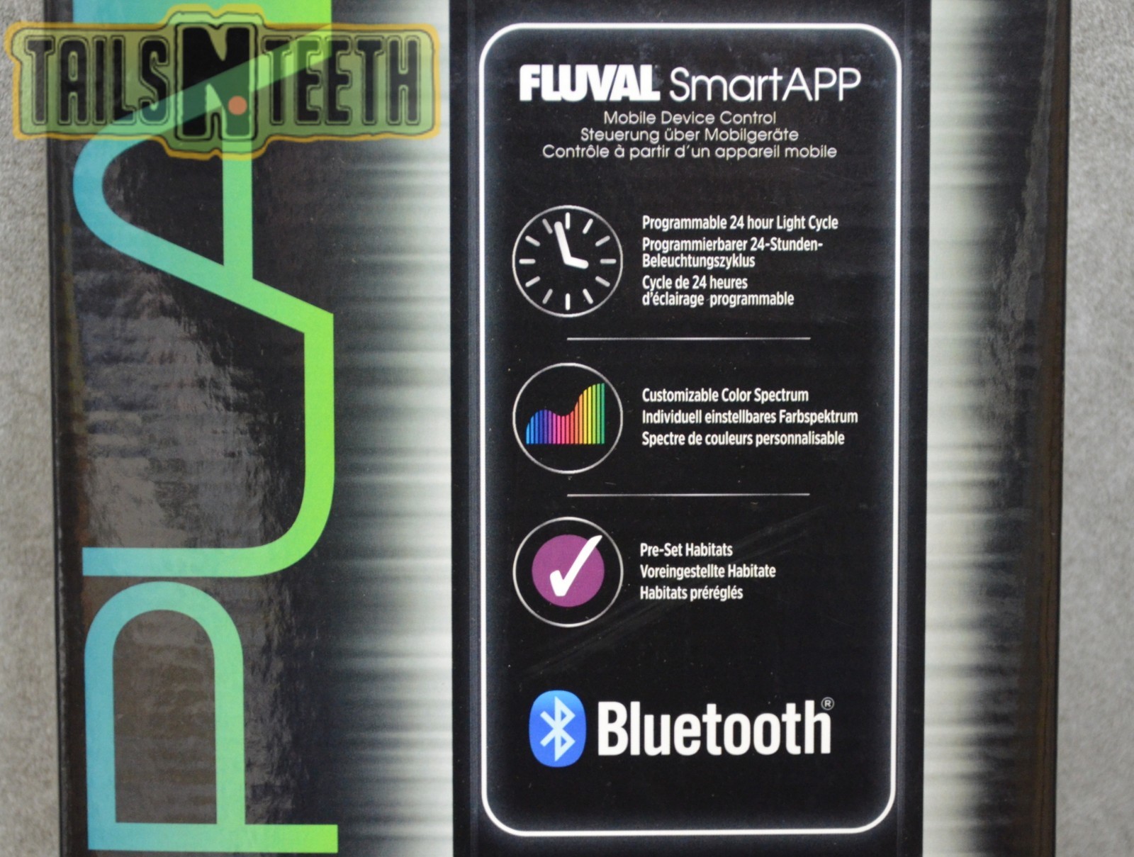 Fluval Plant Spectrum LED Fixture with Bluetooth Smart App 59 W - 48-60