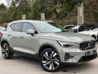 2025 Volvo XC40 B3 ULTRA - 18 MONTHS WARRANTY - SAGE GREEN - ONE OWNER -HARMAN K