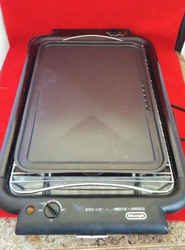 DeLONGHI Healthy INDOOR GRILL Barbecue Griddle BQ-22 Zone Cooking Large Family