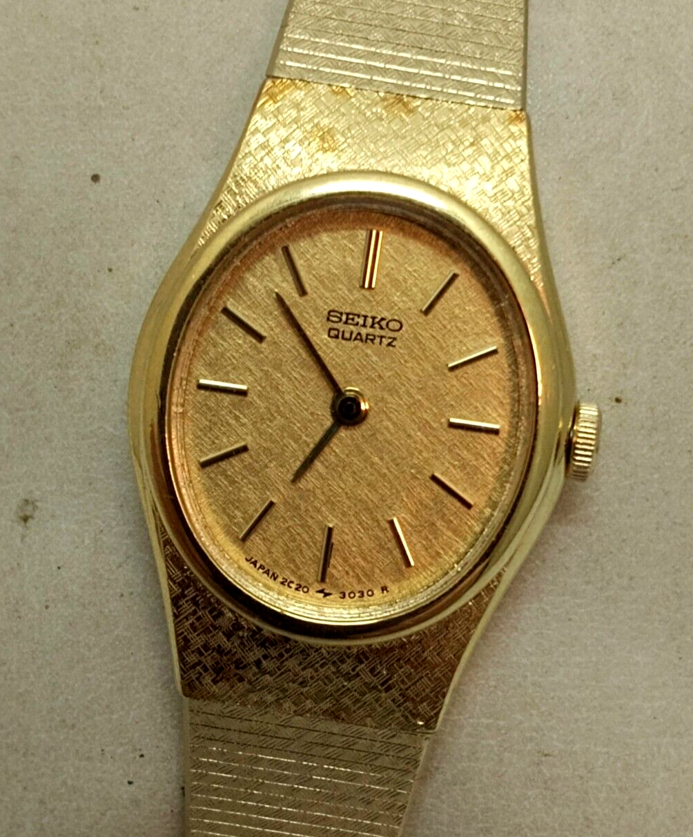 OMEGA 167.021 Mens 18K Vintage Constellation Ultra Thin Automatic  Chronometer Cal.712 Yellow Gold
