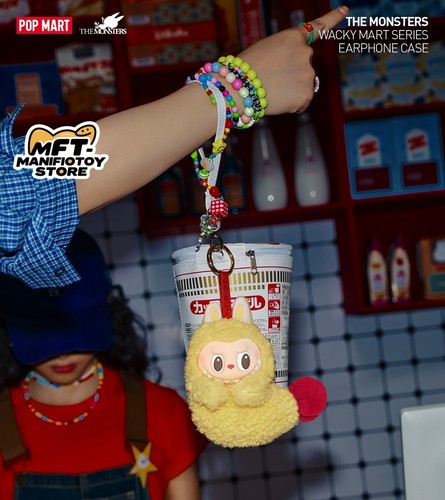 ぬいぐるみ THE MONSTERS Wacky Mart Earphone Case $_12.JPG?set_id=880000500F