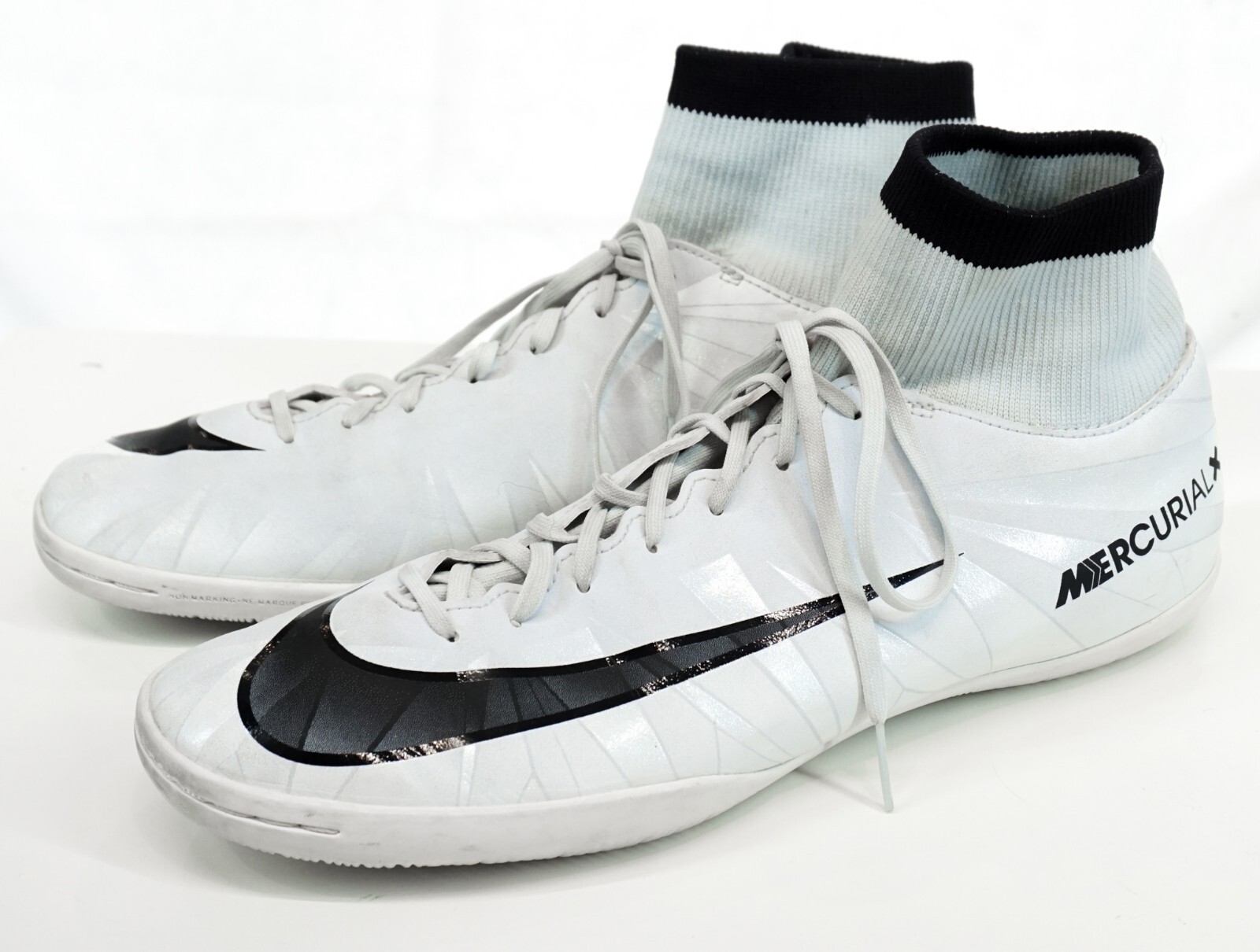 Nike Mercurial CR7 White TF Turf Soccer Cleats Size US 10 EU Nike Mercurial CR7 White TF Turf Soccer Cleats Size US 10 EU