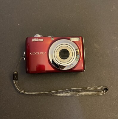 Nikon COOLPIX L24 14.0MP Digital Camera - Red Tested Works Great Mint