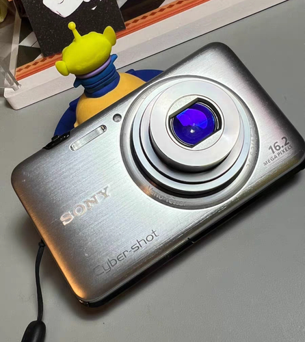 N3029 美品☆SONY Cyber-shot DSC-WX220 Amazon.com : Sony DSCWX220/B 18.2 MP Digital Camera with 2.7