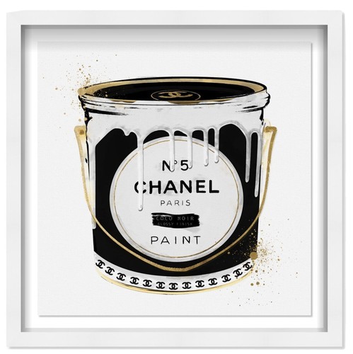 Oliver Gal CHANEL シャネルQueen of the Store Oliver Gal CHANEL シャネルQueen of the Store Amazon.com: The
