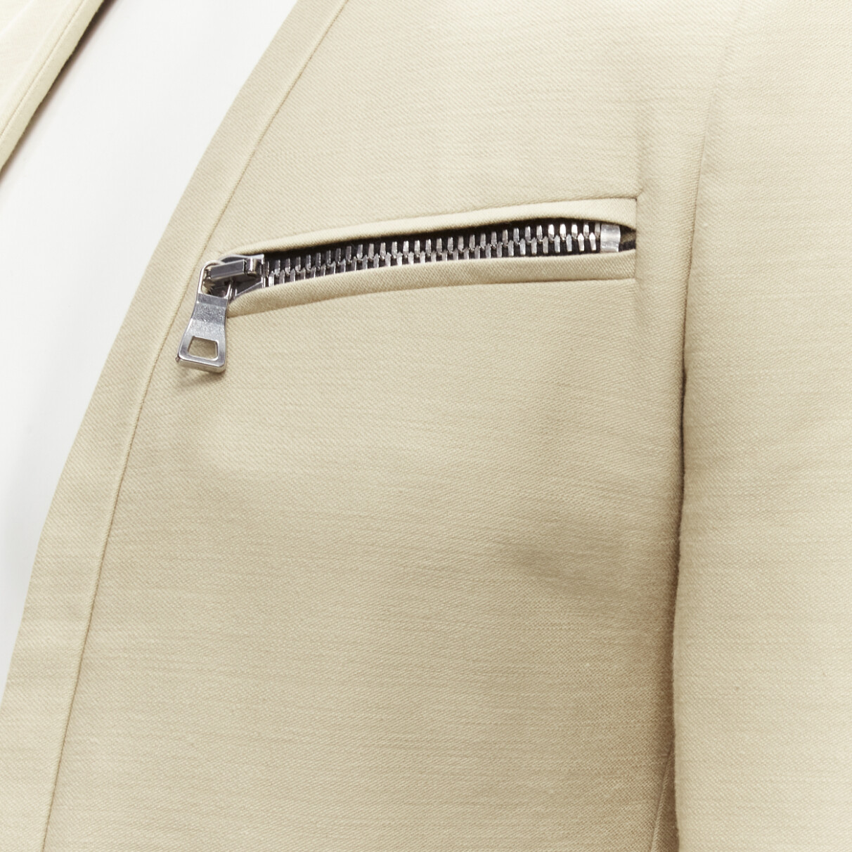 アウターその他 BALMAIN Women Outer DF2TF295XK560FK Beige Balmain Glitter Logo Button Down Cardigan - Bergdorf Goodman