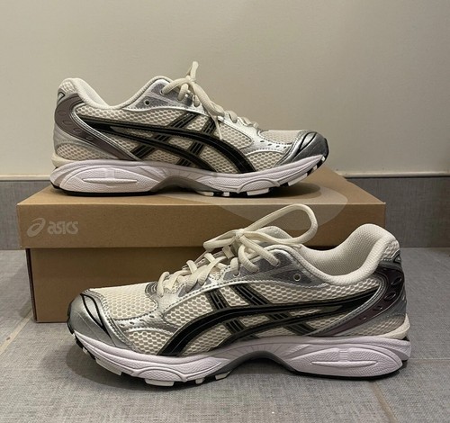 Pre-owned Asics Size 10-  Gel Kayano 14 Cream/black In White