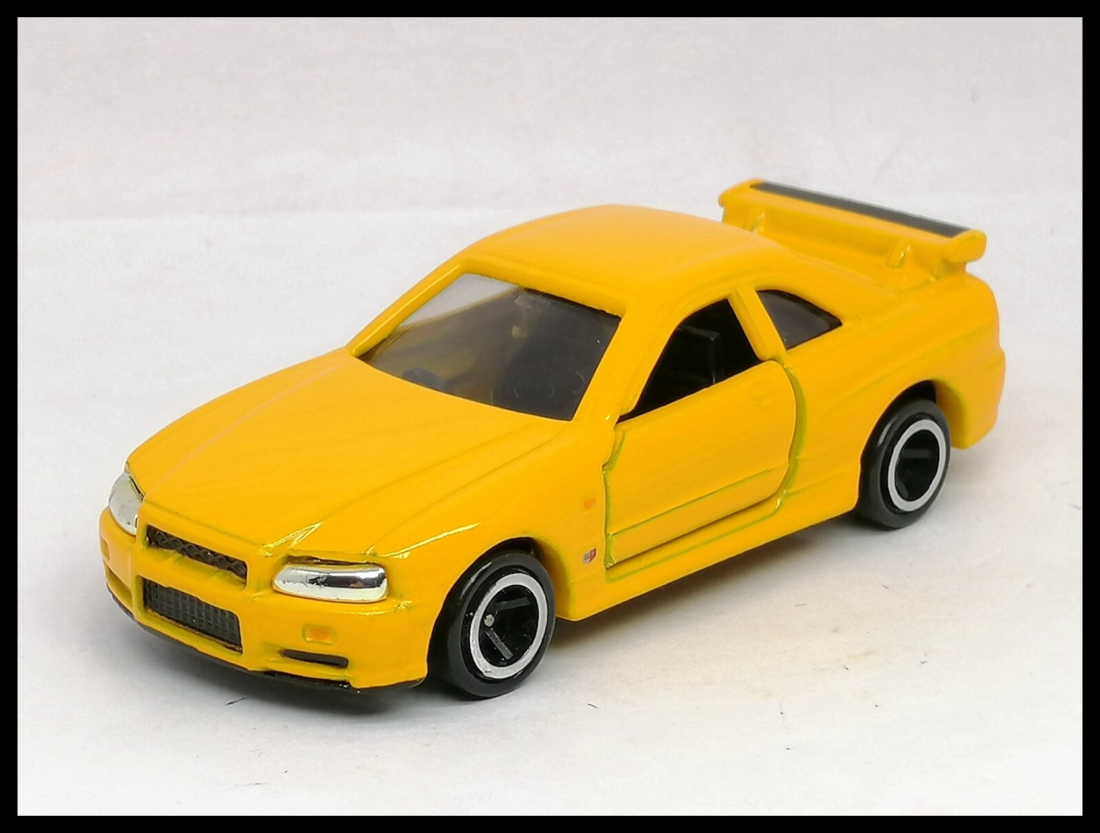 TOMICA HIGH SPEED RUNNERS HSR NISSAN SKYLINE GT-R R34 1/61