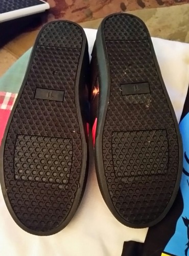 DC Comics Mens Canvas Superman Slippers Size 11 & Grill BBQ Apron