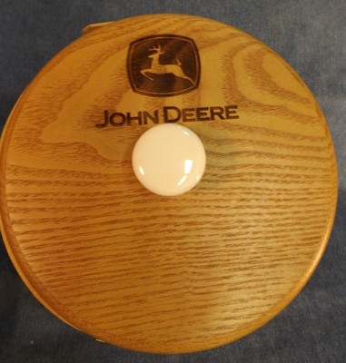 JOHN DEERE AMERICAN HERITAGE COLLECTION CROCK BASKET - 5TH IN SERIES - 2005