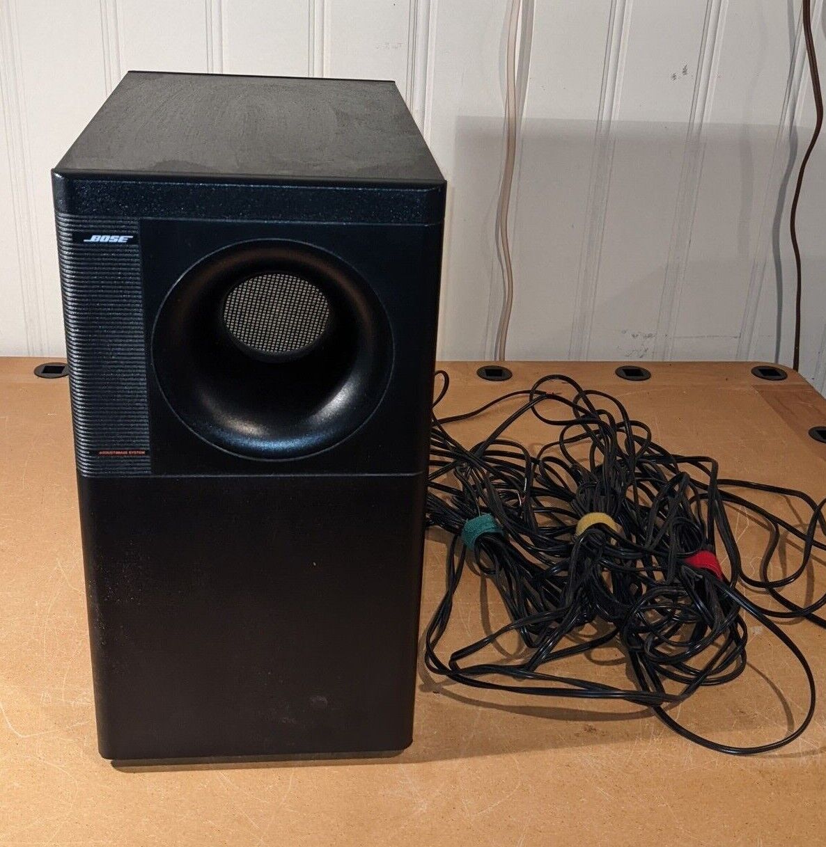 Vintage Bose Acoustimass Subwoofer Speaker 3 SERIES IV + OEM Vintage Bose Acoustimass Subwoofer Speaker 3 SERIES IV + OEM