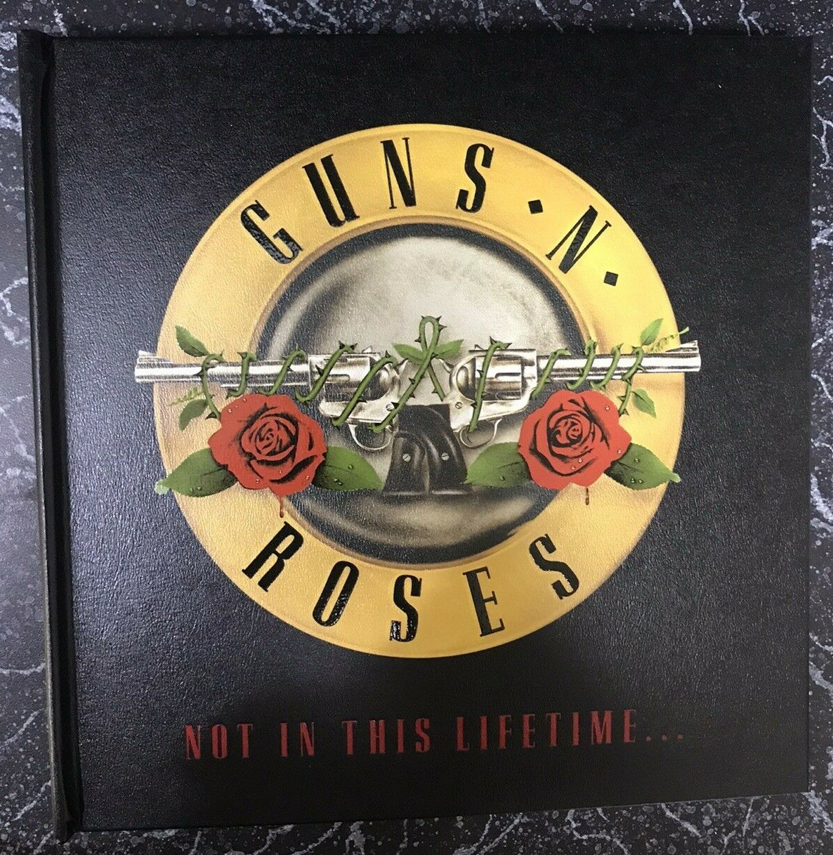 GUNS N' ROSES 2017 埼玉ツアー限定リトグラフ LITHORATI - Guns N' Roses - Not in This Lifetime