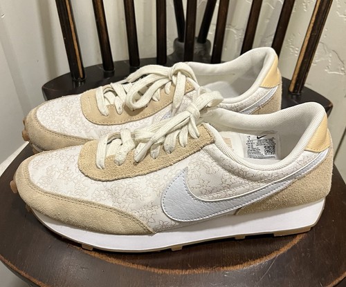 nike white jumper mens